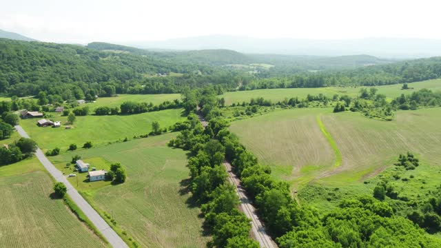 East Tennessee valley with mountains in the distance